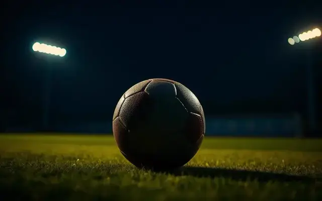 ภาพสนามฟุตบอลประกอบศูนย์วิเคราะห์ฟอร์มและสถิติการแข่งขัน